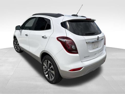 Used 2018 Buick Encore Essence FWD image 31