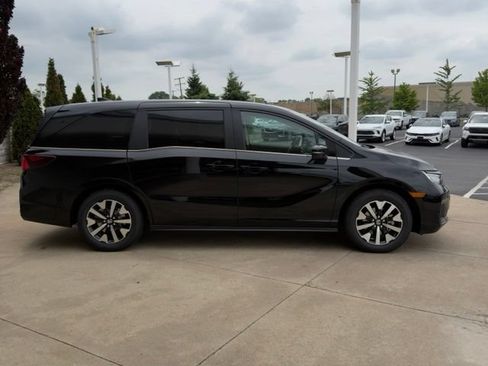 New 2026 Honda Odyssey EX-L image 6