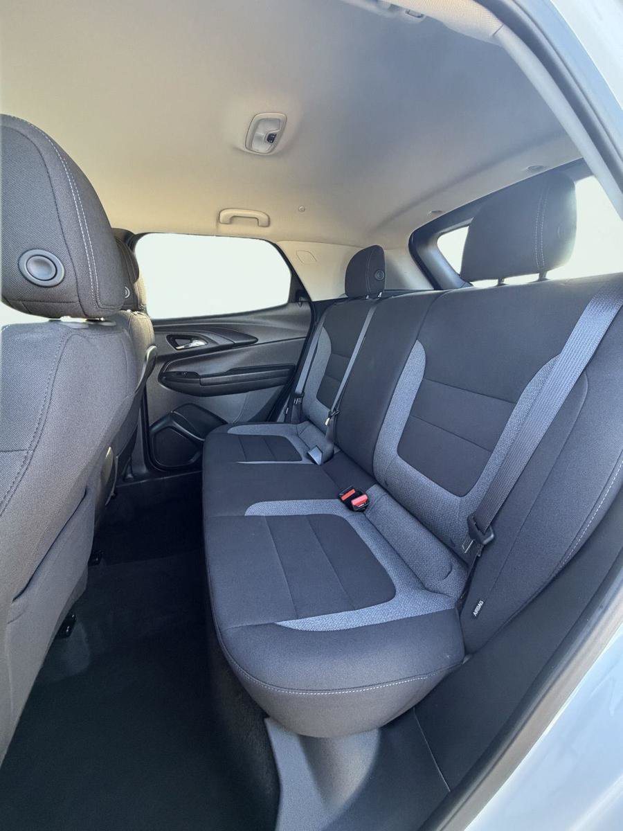 Used 2025 Chevrolet TrailBlazer LT AWD/4WD image 13