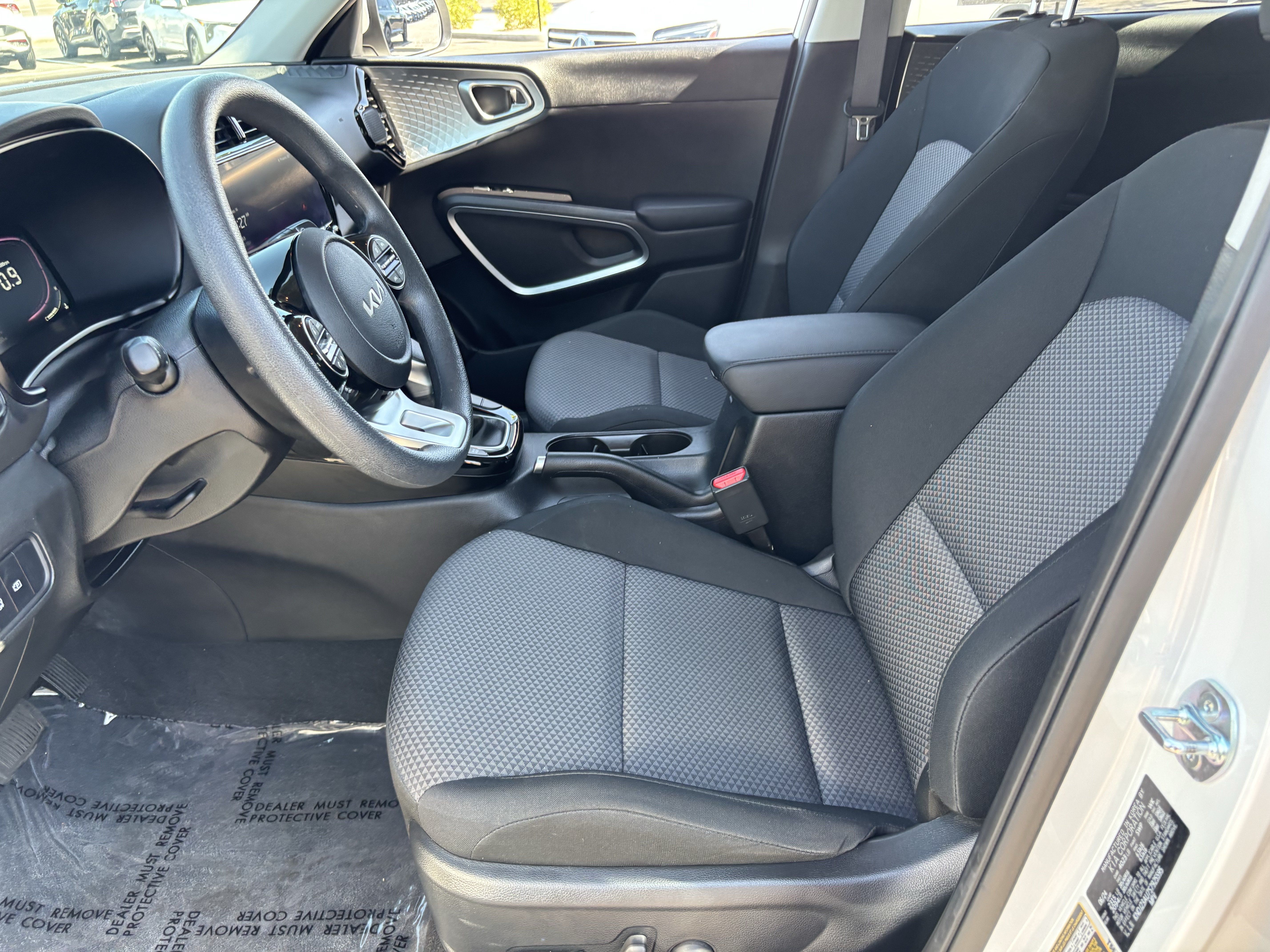 Certified 2025 Kia Soul S FWD image 17