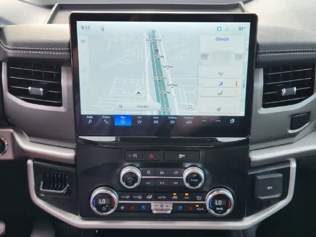 Used 2024 Ford Expedition XLT RWD image 17