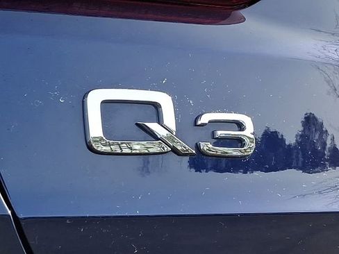 Used 2022 Audi Q3 2.0T Premium Plus image 38