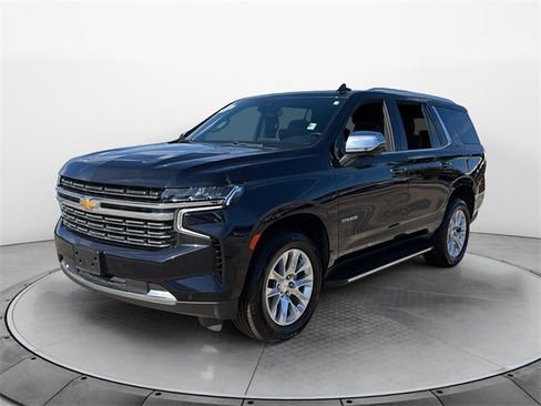 Used 2024 Chevrolet Tahoe Premier image 3