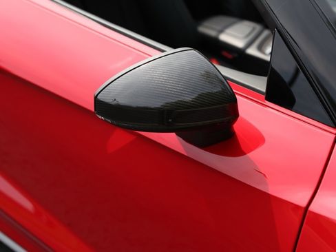 Used 2018 Audi R8 V10 plus w/ Full Leather Package image 11