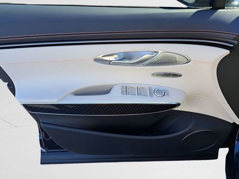 New 2026 Genesis GV70 3.5T Sport Prestige AWD/4WD image 15