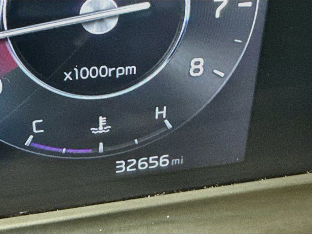 Certified 2024 Kia Seltos SX w/ SX Sunroof Package AWD/4WD image 12