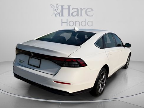 Used 2023 Honda Accord EX image 5