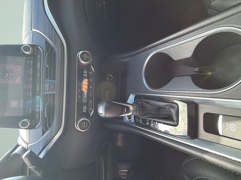 Used 2019 Nissan Altima 2.5 SL FWD image 18