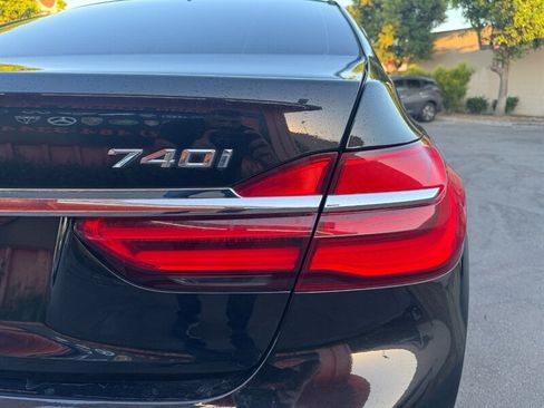 Used 2016 BMW 740i RWD image 14