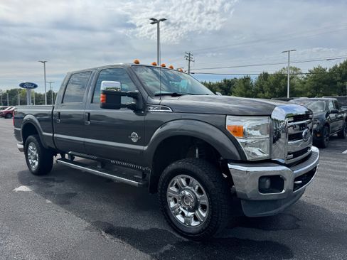 Used 2015 Ford F350 Lariat w/ Lariat Ultimate Package AWD/4WD image 6