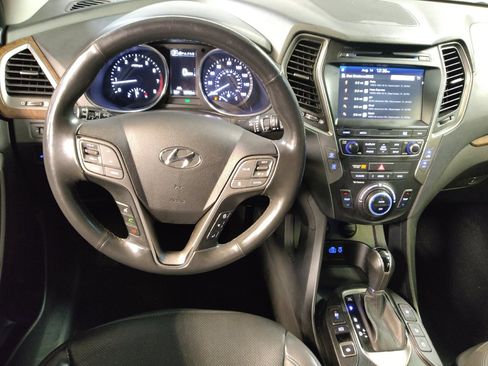 Used 2018 Hyundai Santa Fe Sport w/ 2.0T Ultimate Tech Package 05 AWD/4WD image 22