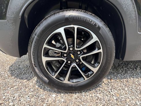 Used 2025 Chevrolet TrailBlazer LT FWD image 25