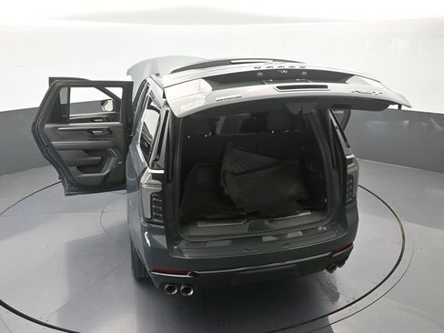 Used 2025 Chevrolet Tahoe RST w/ Comfort Package RWD image 82