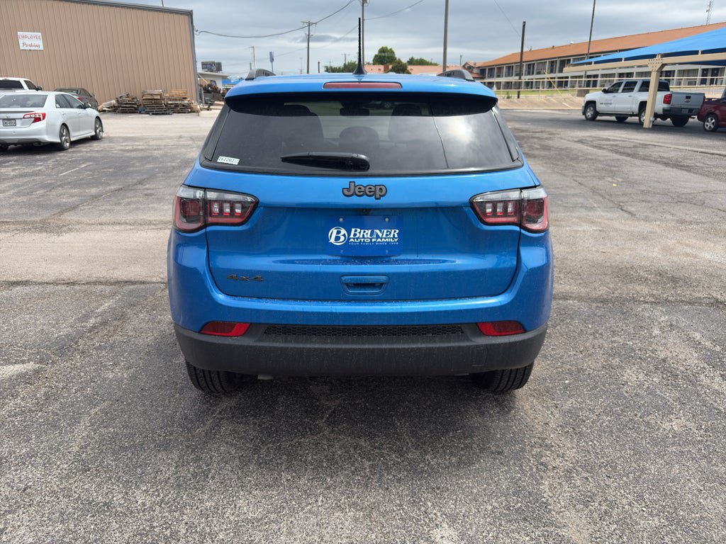New 2026 Jeep Compass Latitude AWD/4WD image 7