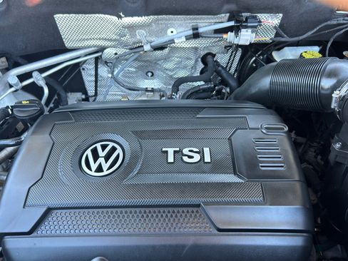 Used 2023 Volkswagen Atlas SE w/ Panoramic Sunroof Package FWD image 22