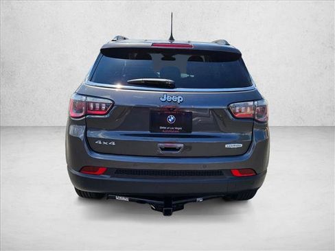 Used 2021 Jeep Compass Latitude w/ Driver Assistance Group AWD/4WD image 7