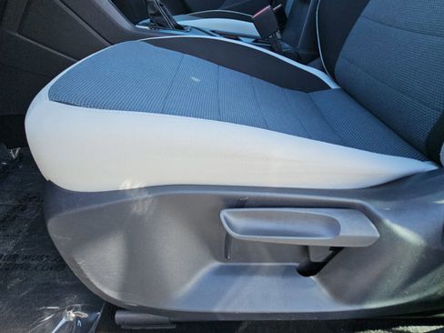 Used 2025 Volkswagen Taos S FWD image 27