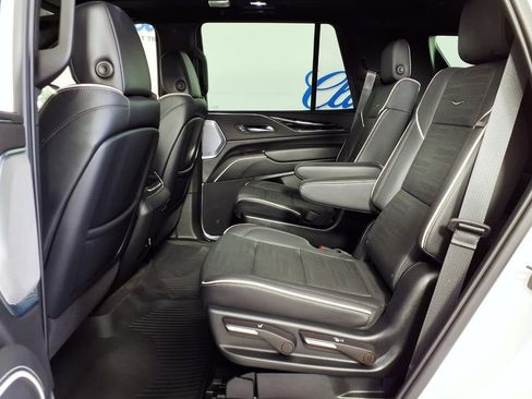 Used 2023 Cadillac Escalade Sport w/ LPO, ONYX Package RWD image 8