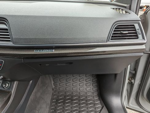 Used 2019 Audi SQ5 Premium Plus w/ Premium Plus Package image 35