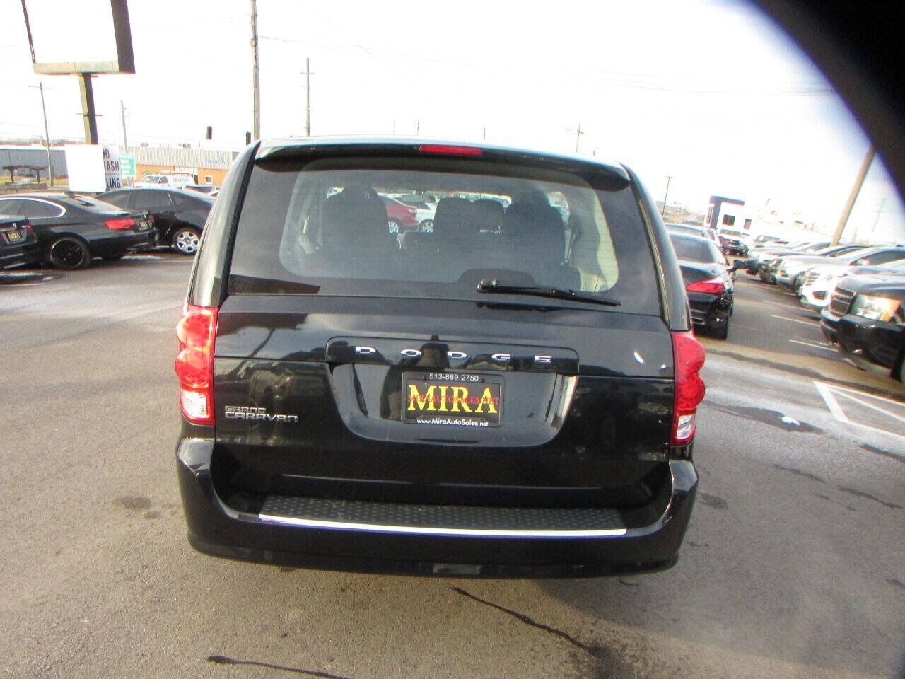 Used 2013 Dodge Grand Caravan American Value Package FWD image 39