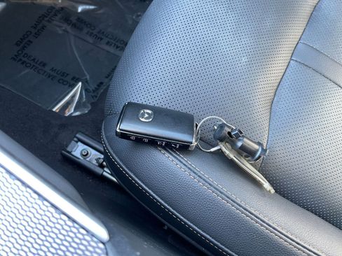 Used 2025 MAZDA CX-90 3.3 Turbo w/ Preferred Package image 24