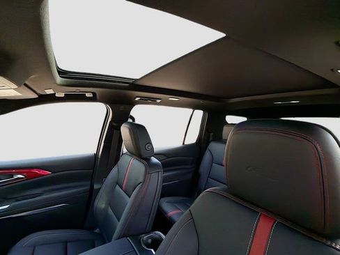 New 2026 Chevrolet Traverse RS w/ LPO, Floor Liner Package AWD/4WD image 24