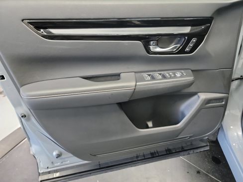Used 2024 Honda CR-V Sport Touring image 13