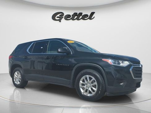 Used 2021 Chevrolet Traverse LS w/ LPO, Cargo Package image 2