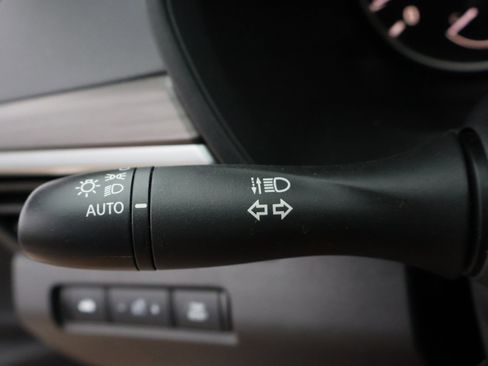 Used 2025 Nissan Altima 2.5 SV image 37