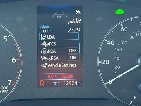 Certified 2023 Toyota Corolla SE image 27