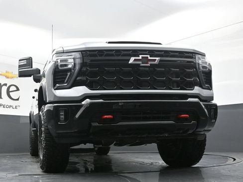New 2026 Chevrolet Silverado 2500 ZR2 w/ LPO, Dark Essentials Package AWD/4WD image 3