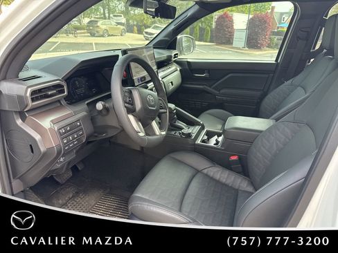 Used 2024 Toyota Tacoma TRD Off-Road w/ TRD Off Road Premium Package image 7