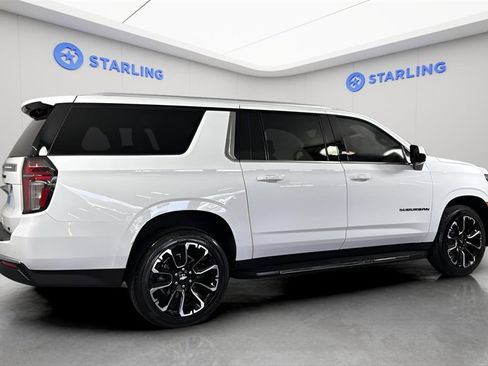 Used 2023 Chevrolet Suburban LT image 10