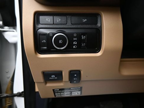 Used 2023 Ford F250 Lariat w/ Chrome Package AWD/4WD image 13