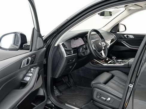 Used 2021 BMW X7 xDrive40i w/ Premium Package image 7