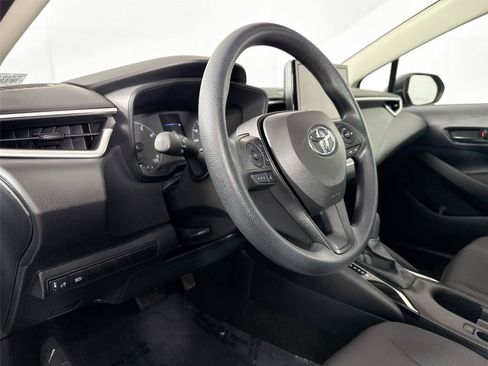 Certified 2024 Toyota Corolla LE FWD image 4