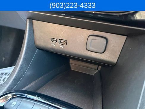 Used 2024 Buick Encore GX Sport Touring FWD image 29