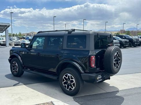 Used 2022 Ford Bronco Outer Banks AWD/4WD image 3