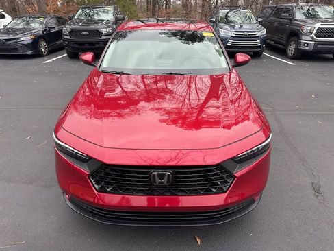 Used 2023 Honda Accord EX image 12