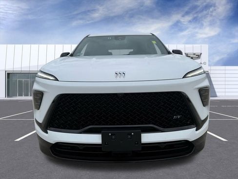 Used 2025 Buick Enclave Sport Touring image 7