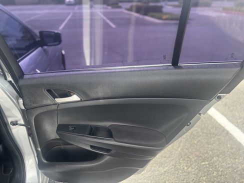 Used 2012 Honda Accord LX image 17