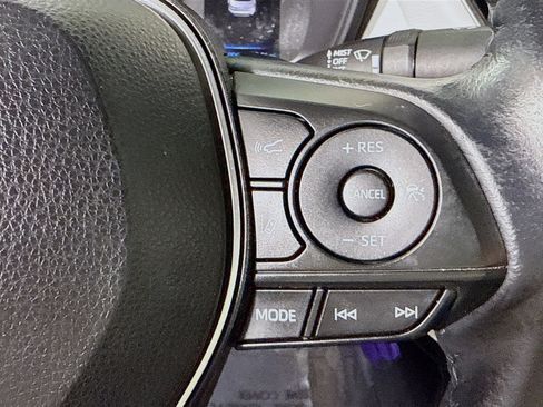 Used 2021 Toyota Corolla SE image 15