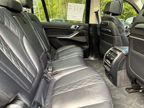 Used 2023 BMW X7 xDrive40i image 22