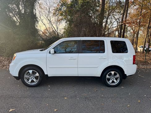 Used 2015 Honda Pilot EX image 11