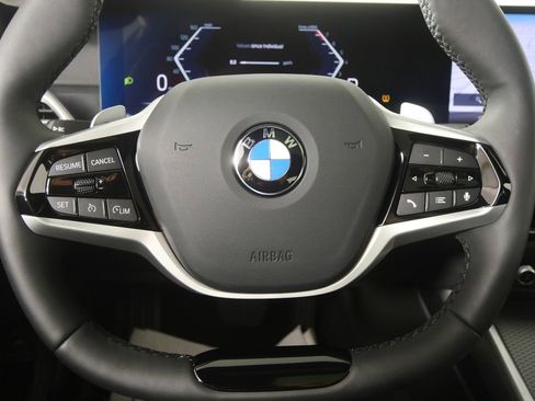 Used 2025 BMW 330i Sedan image 18