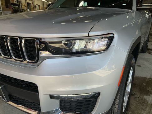 Used 2023 Jeep Grand Cherokee L Limited w/ Trailer Tow Group (B) AWD/4WD image 29