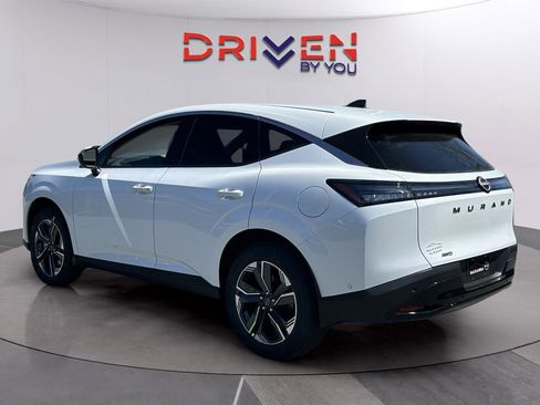 New 2025 Nissan Murano SV image 3