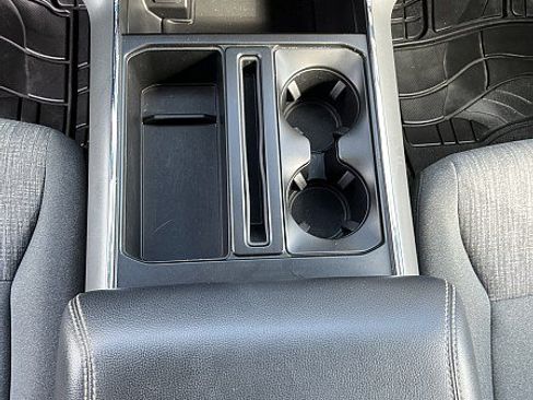 Used 2021 Ford F150 XLT AWD/4WD image 11