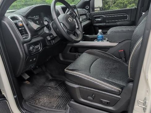 Used 2024 RAM 2500 Laramie w/ Night Edition AWD/4WD image 15