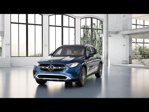 Certified 2026 Mercedes-Benz GLC 300 4MATIC image 36